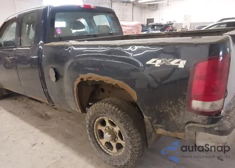 2010 GMC Sierra 2500Hd Work Truck from USA, damaged, VIN 1GT5KZBG9AZ271036